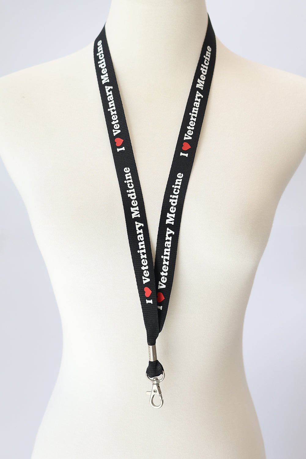 files-veterinary_lanyard2-436884-jpg